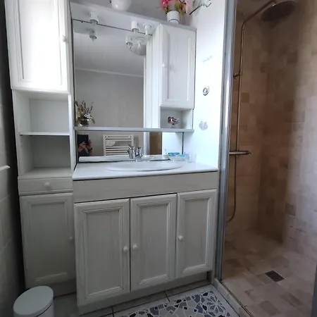 Vakantiehuis Marais Poitevin Nature Et Serein Vue Imprenable Sur La Riviere Calme Absolu Ideal Pour Familles Couples Voyageurs *