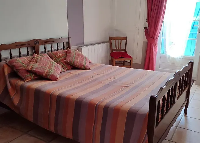 Prázdninový dům Marais Poitevin Nature Et Serein Vue Imprenable Sur La Riviere Calme Absolu Ideal Pour Familles Couples Voyageurs *