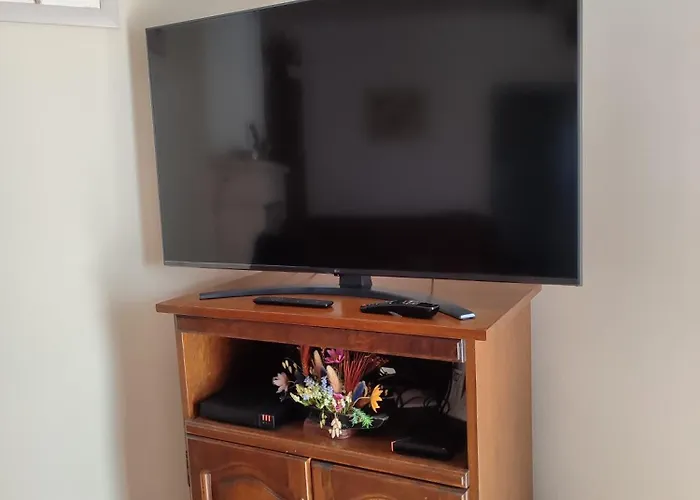 Marais Poitevin Nature Et Serein Vue Imprenable Sur La Riviere Calme Absolu Ideal Pour Familles Couples Voyageurs * La Taillee