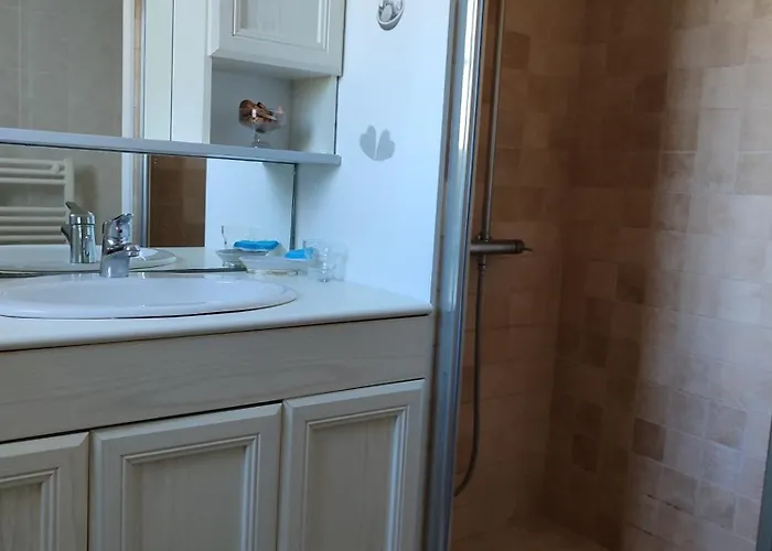 Marais Poitevin Nature Et Serein Vue Imprenable Sur La Riviere Calme Absolu Ideal Pour Familles Couples Voyageurs Prázdninový dům