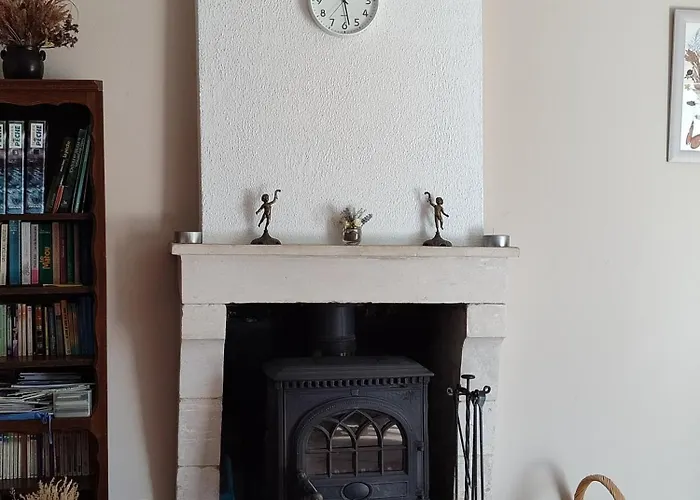 Marais Poitevin Nature Et Serein Vue Imprenable Sur La Riviere Calme Absolu Ideal Pour Familles Couples Voyageurs *