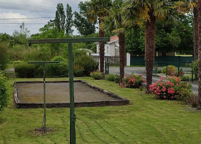 Prázdninový dům Marais Poitevin Nature Et Serein Vue Imprenable Sur La Riviere Calme Absolu Ideal Pour Familles Couples Voyageurs *